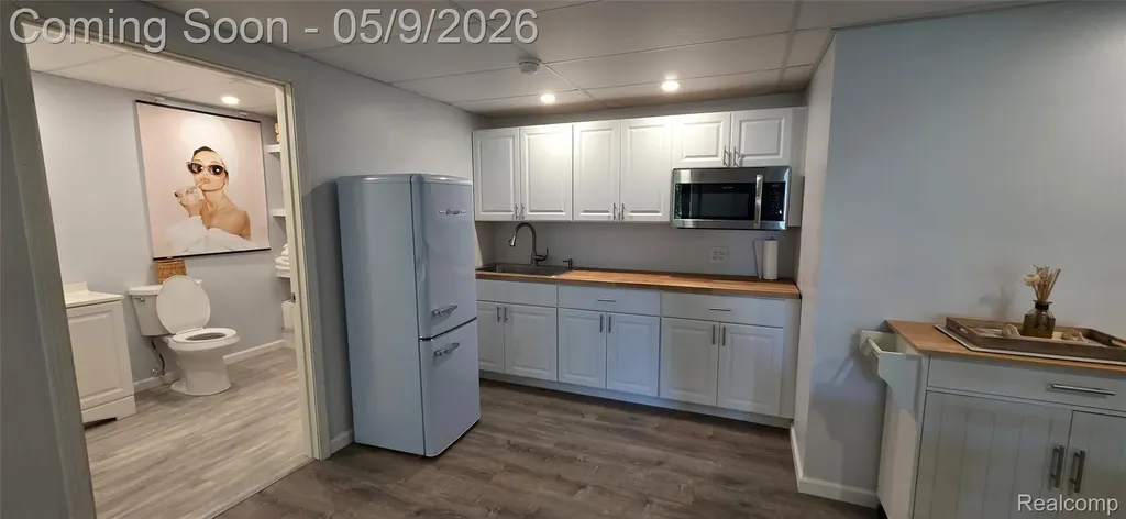 814 Nelsons Ridge Drive Howell City MI 48843
