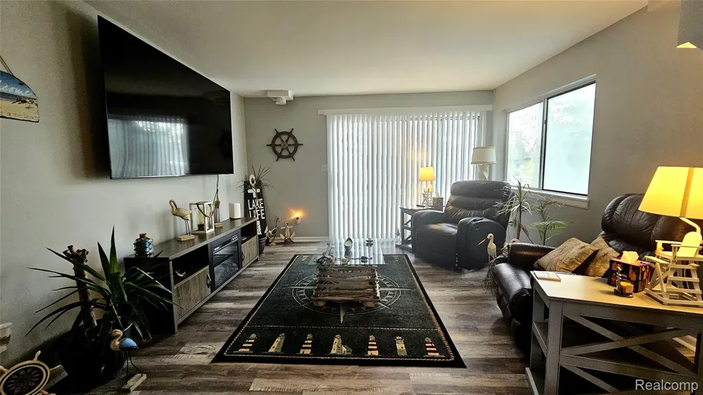 4165 Highcrest Drive Genoa Township MI 48116