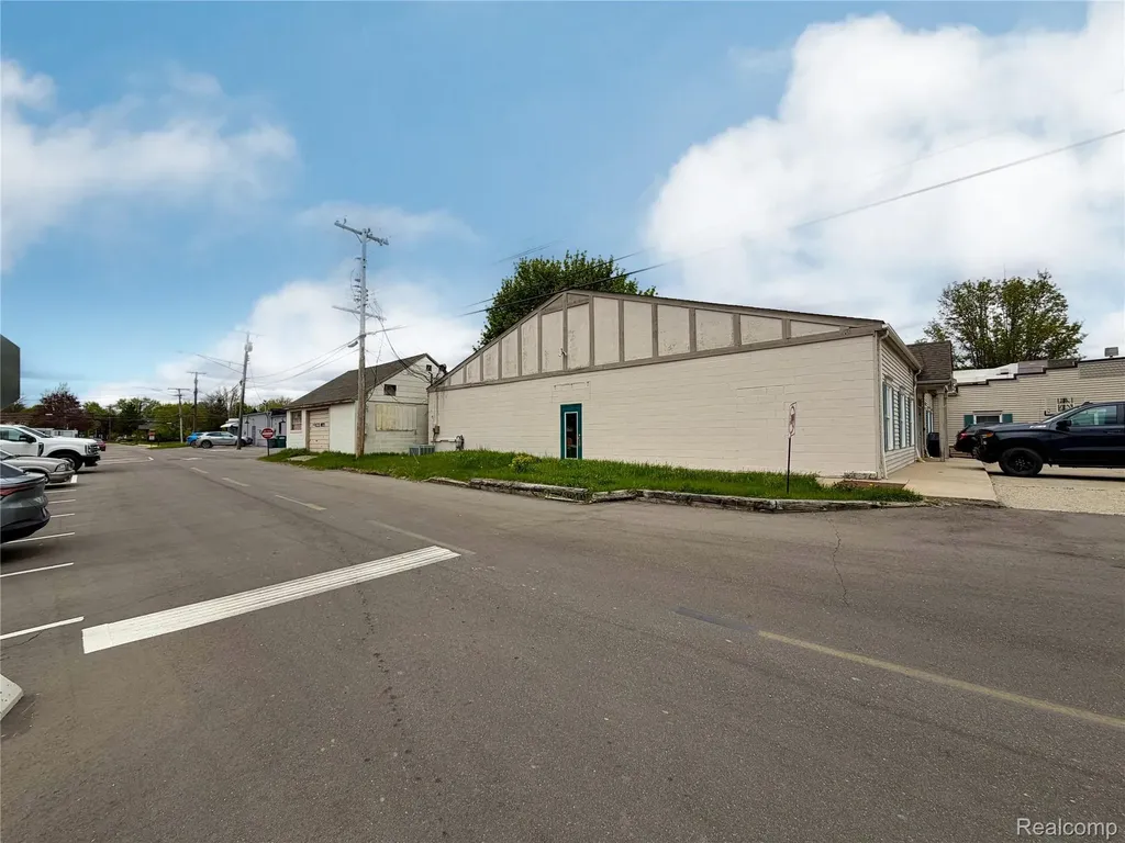48 South Street Ortonville Village MI 48462