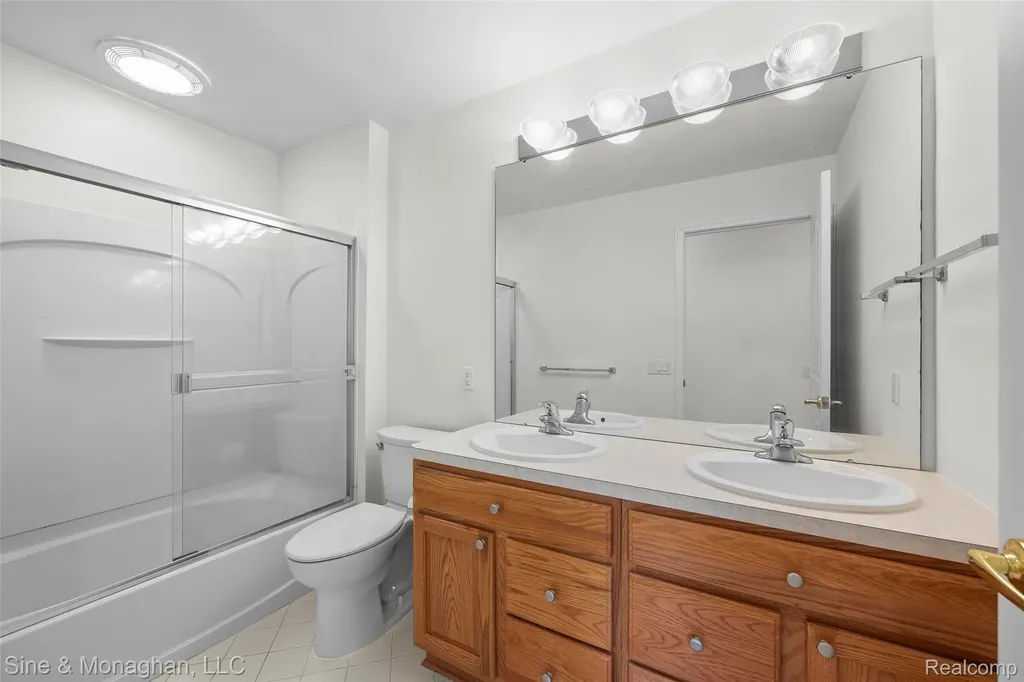 48322 Antique Road Canton Charter Township MI 48187