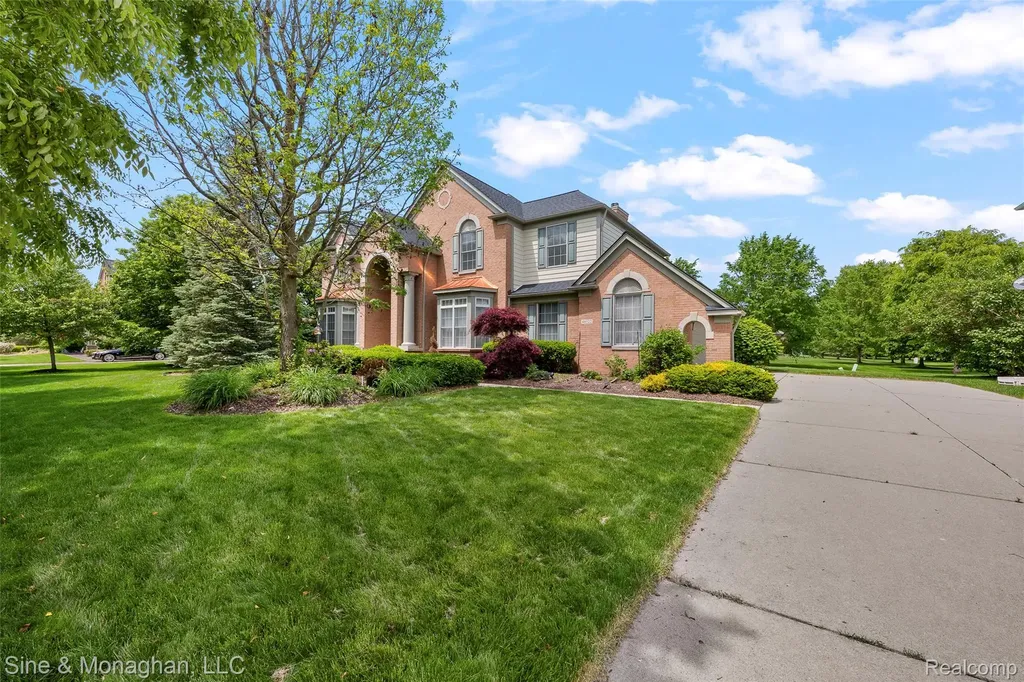 48322 Antique Road Canton Charter Township MI 48187