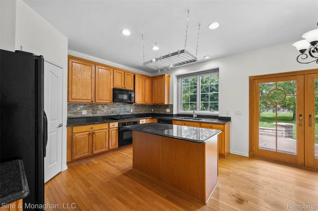 48322 Antique Road Canton Charter Township MI 48187