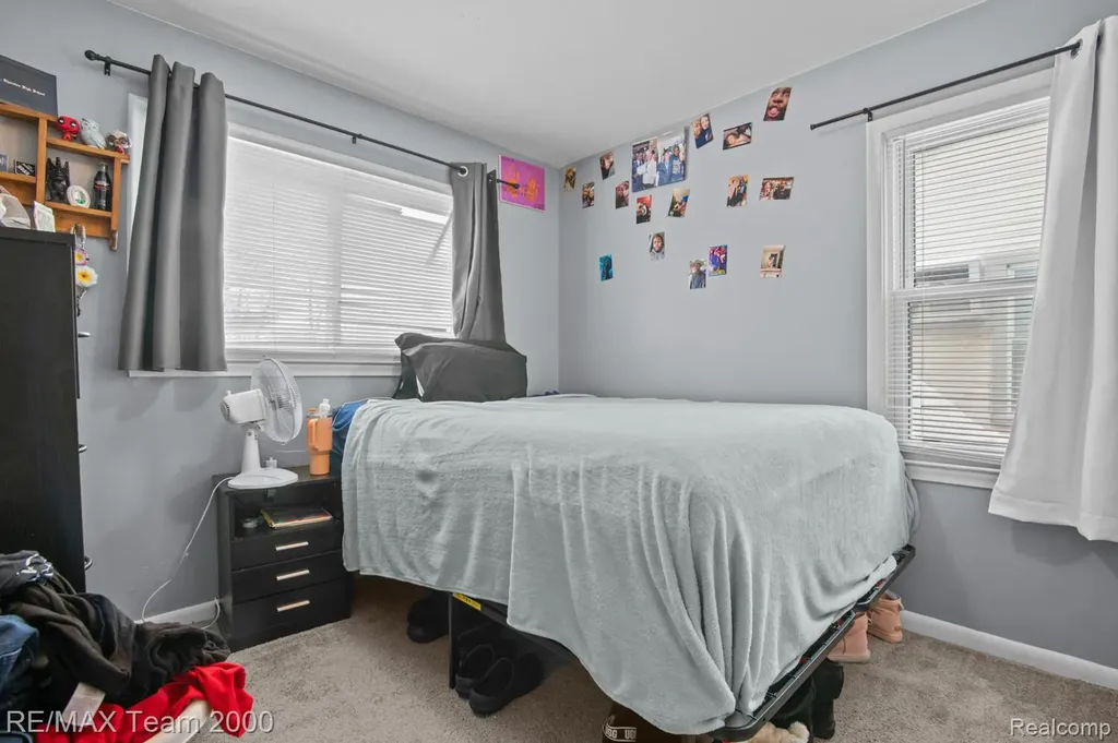 5871 Cooper Street Taylor City MI 48180