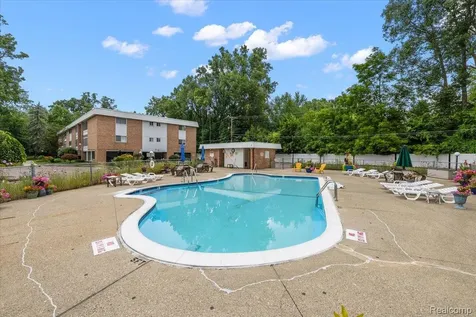 32030 Grand River Avenue Farmington City MI 48336