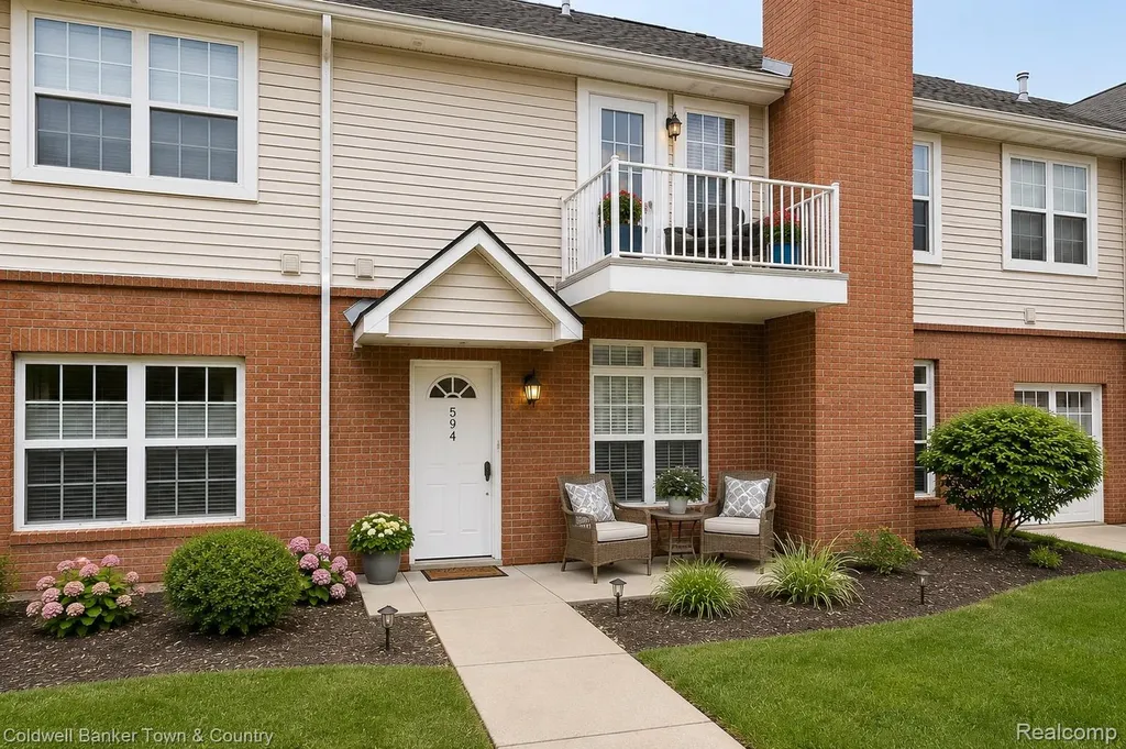594 Olde English Circle Howell Township MI 48855