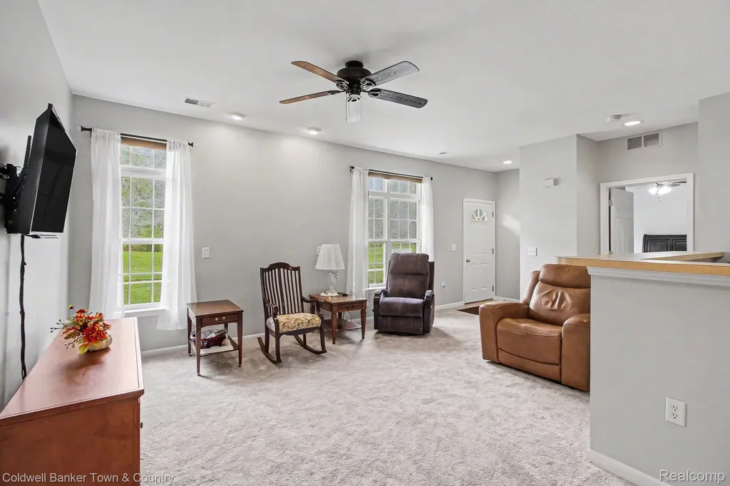 594 Olde English Circle Howell Township MI 48855