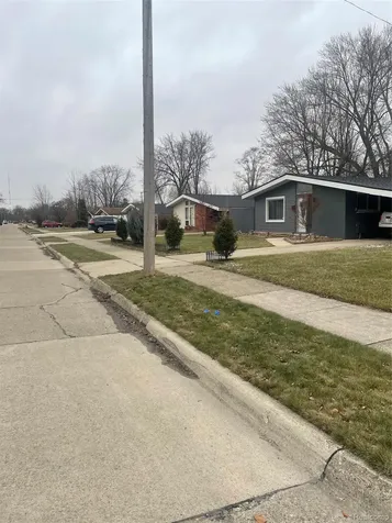 29561 Fairfax Street Southfield City MI 48076