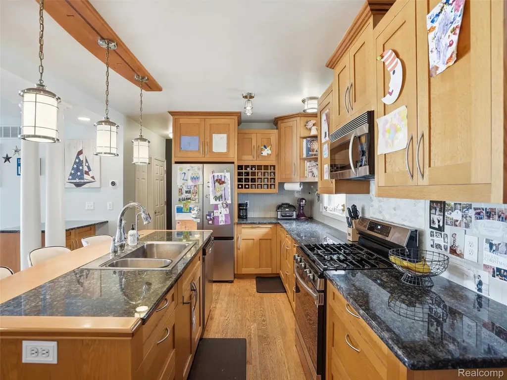 3349 Duffield Street White Lake Charter Township MI 48383