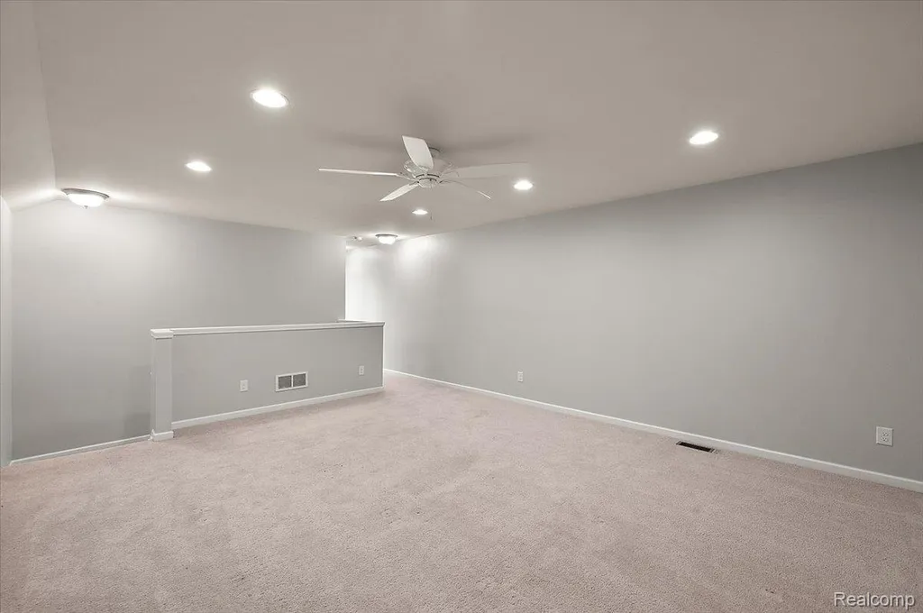 2060 Trimble Street Orion Charter Township MI 48360