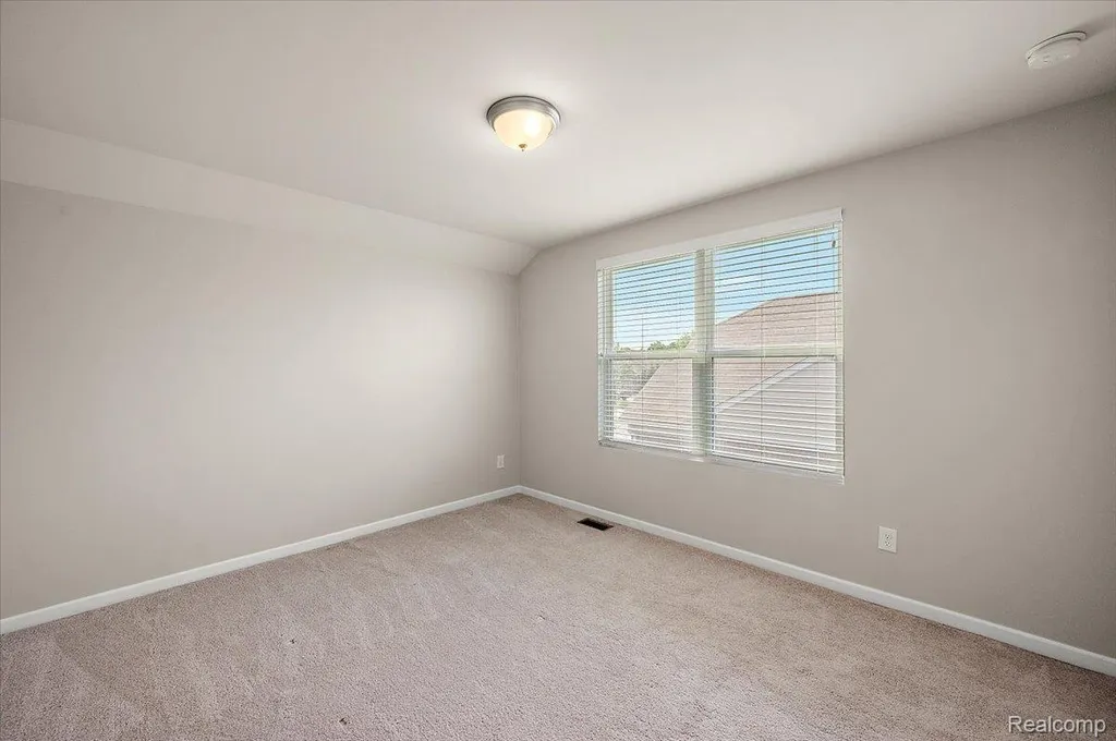 2060 Trimble Street Orion Charter Township MI 48360