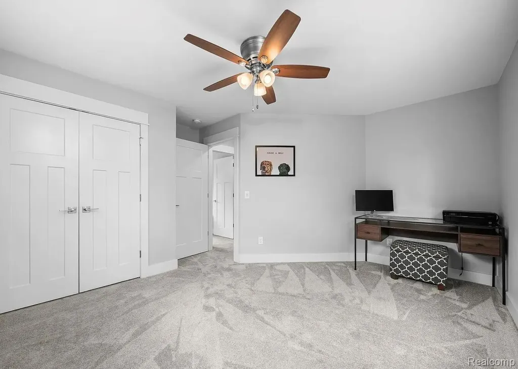 9220 S Flaska Drive Solon Township MI 49621
