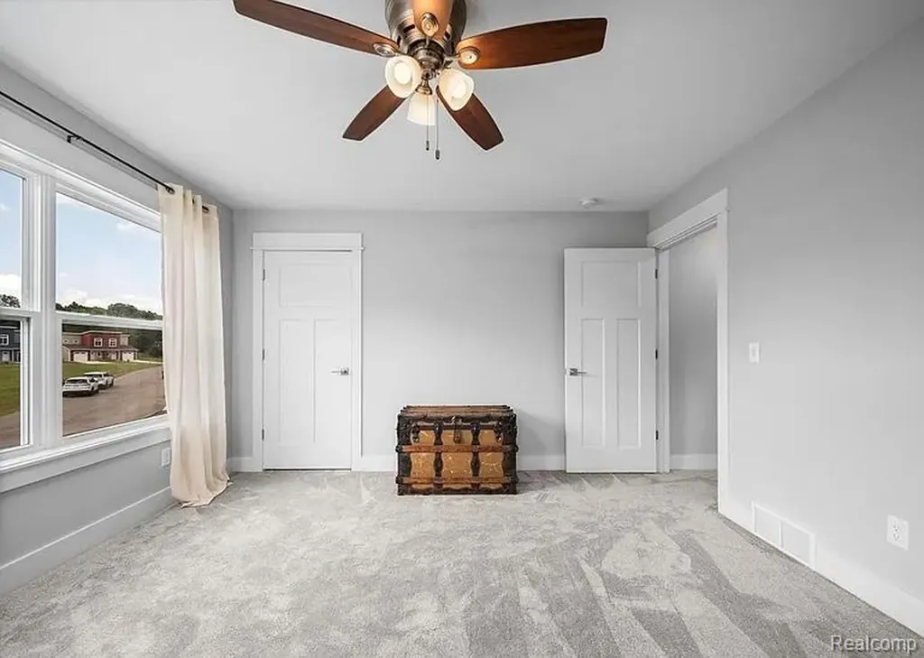 9220 S Flaska Drive Solon Township MI 49621