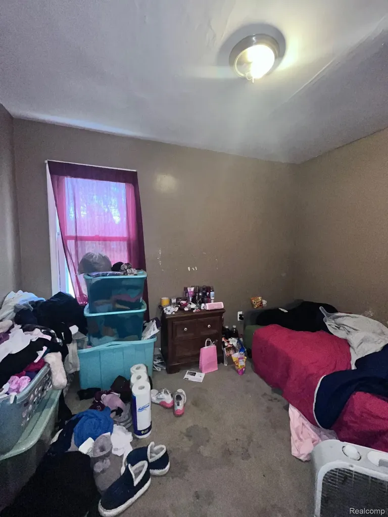 19403 Stahelin Avenue Detroit City MI 48219