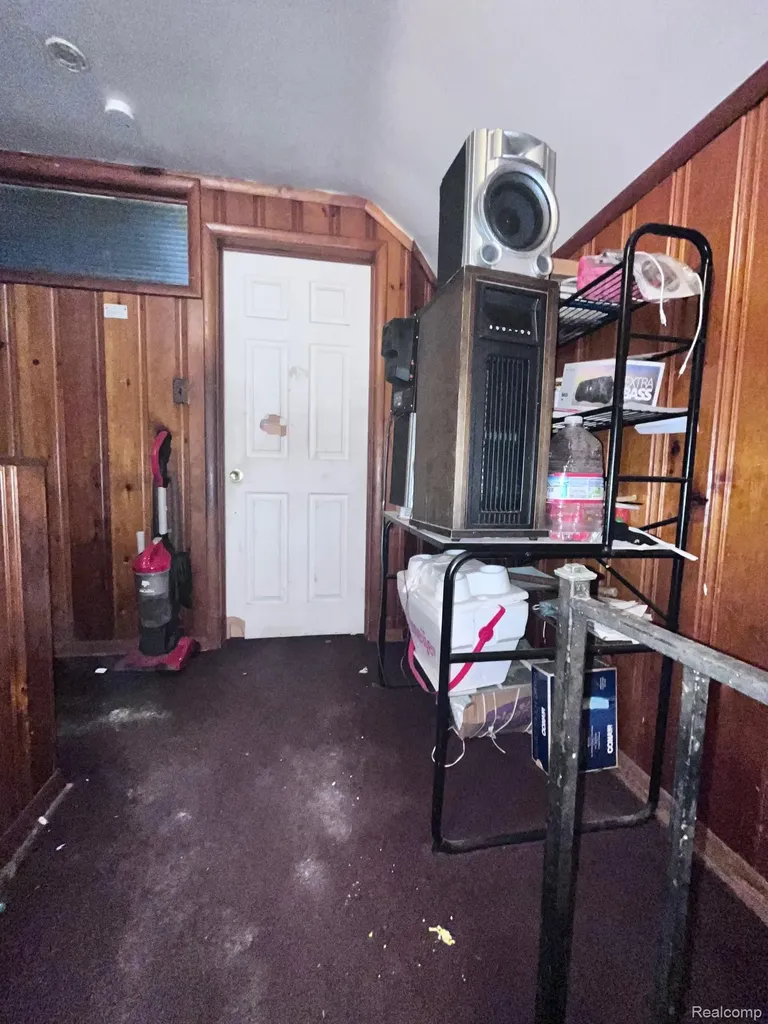 19403 Stahelin Avenue Detroit City MI 48219