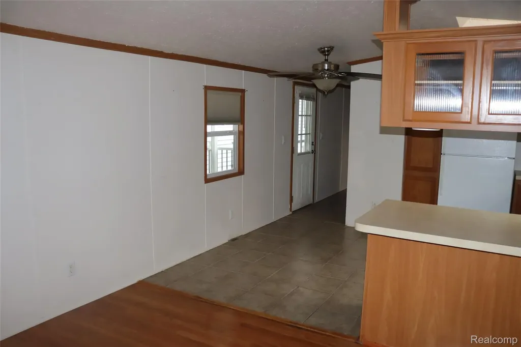 179 Terri Drive Dearborn Heights City MI 48127
