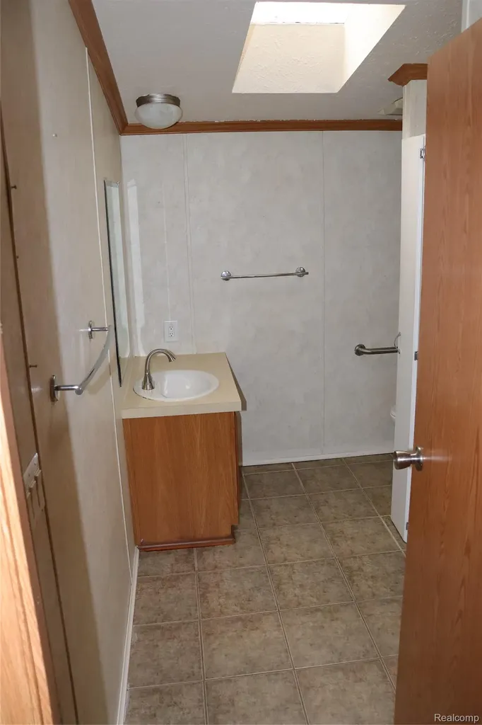 179 Terri Drive Dearborn Heights City MI 48127