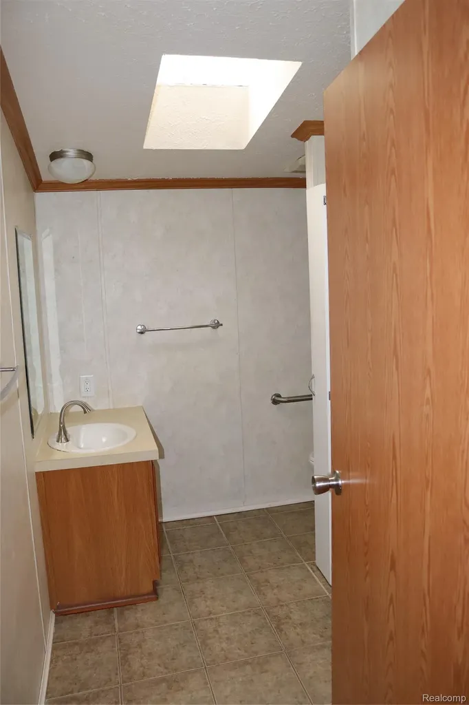 179 Terri Drive Dearborn Heights City MI 48127