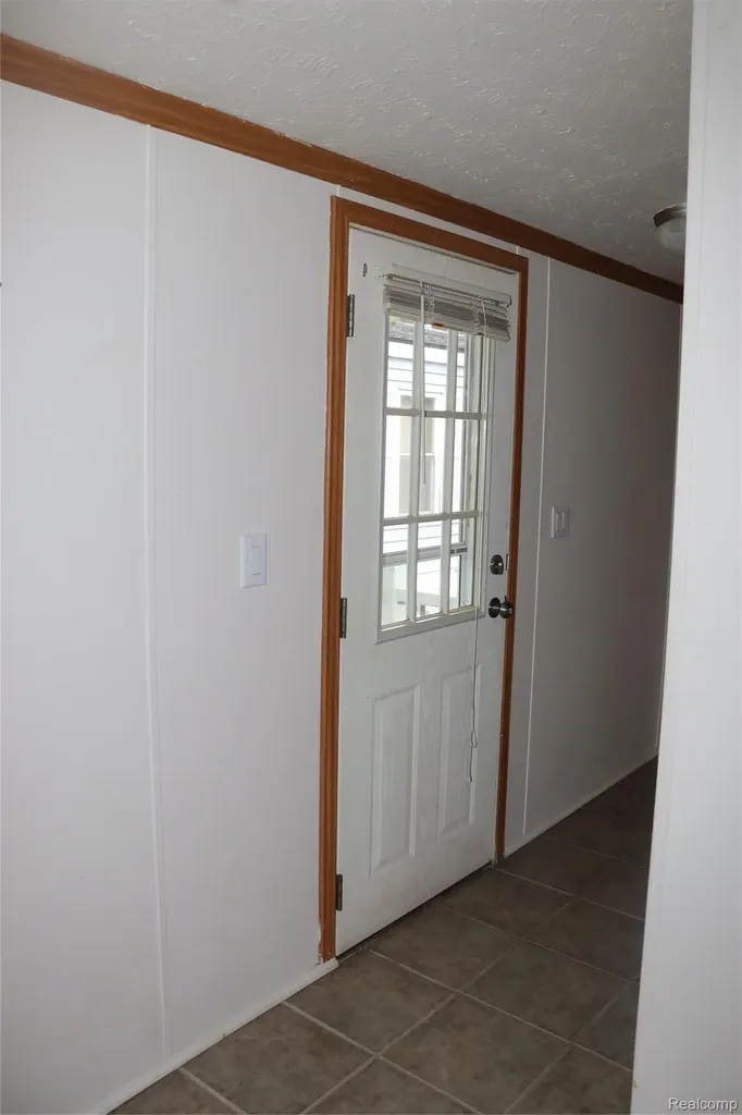 179 Terri Drive Dearborn Heights City MI 48127