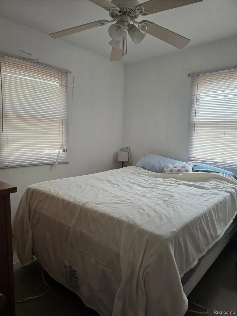 9027 S Lost Pine Avenue Lake Township MI 49304
