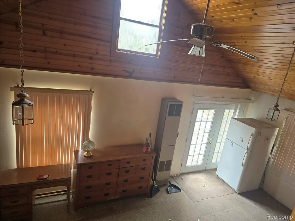9027 S Lost Pine Avenue Lake Township MI 49304