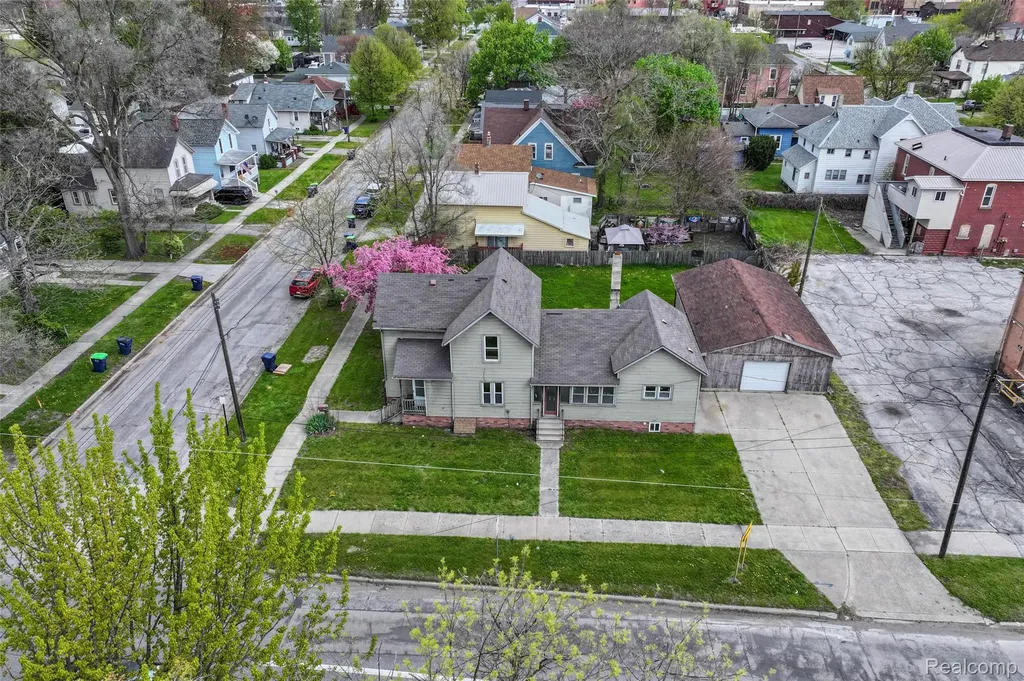 315 S Catherine Street Bay City City MI 48706