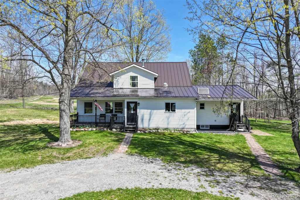 1064 W Helmer Lake Road Elmer Township MI 48647