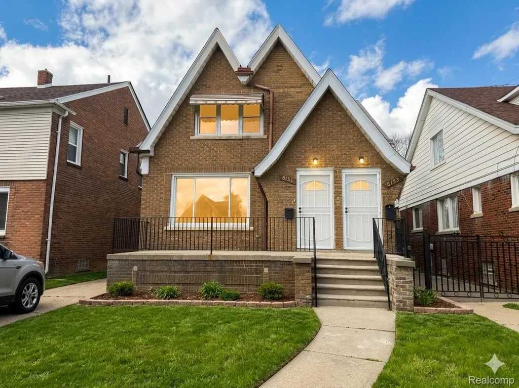 8153 Bliss Street Detroit City MI 48234
