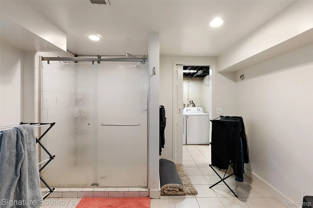 1136 Michigan Avenue Ann Arbor City MI 48104