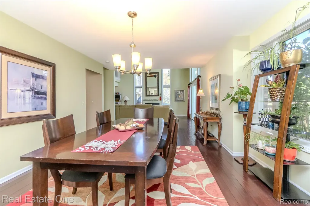4575 Fairway Court Waterford Charter Township MI 48328