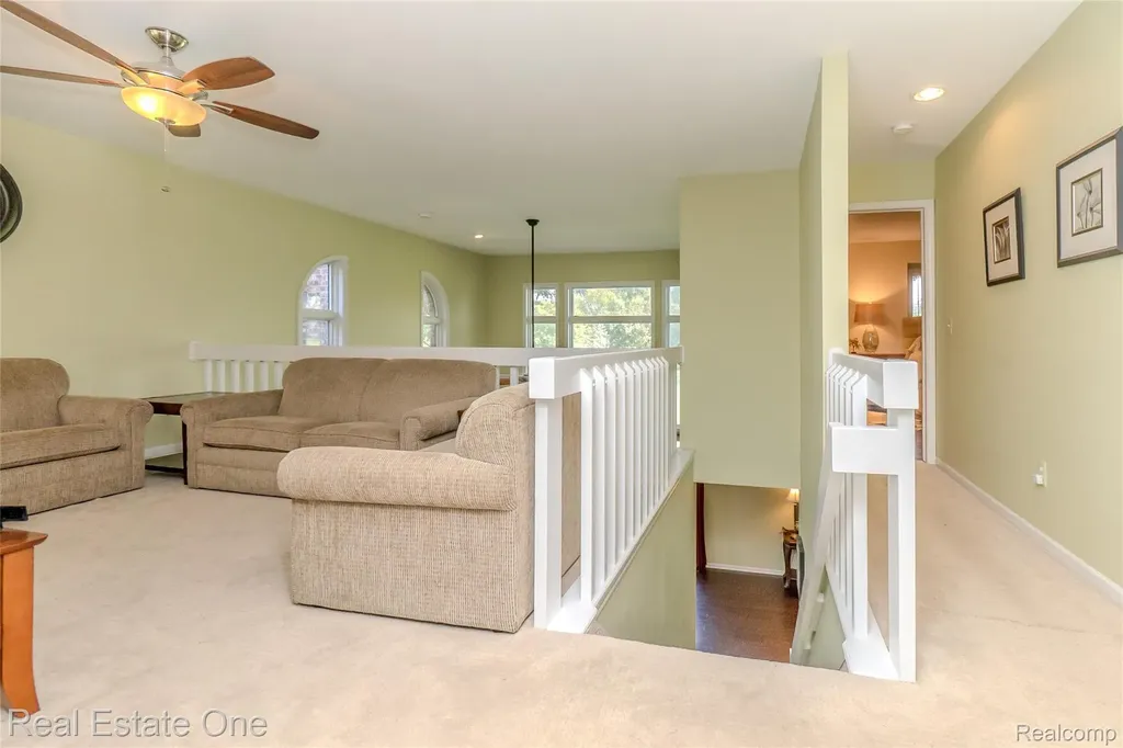 4575 Fairway Court Waterford Charter Township MI 48328