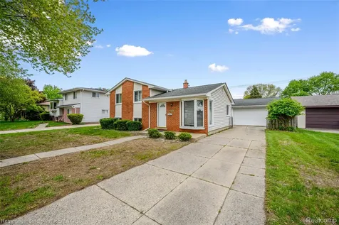 6842 Geronimo Street Westland City MI 48185