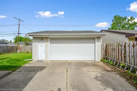 6842 Geronimo Street Westland City MI 48185