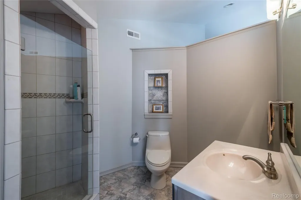 2350 Crane Road Fenton Charter Township MI 48430