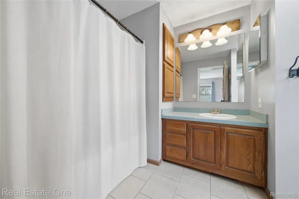 3351 N M 52 Stockbridge Township MI 49285