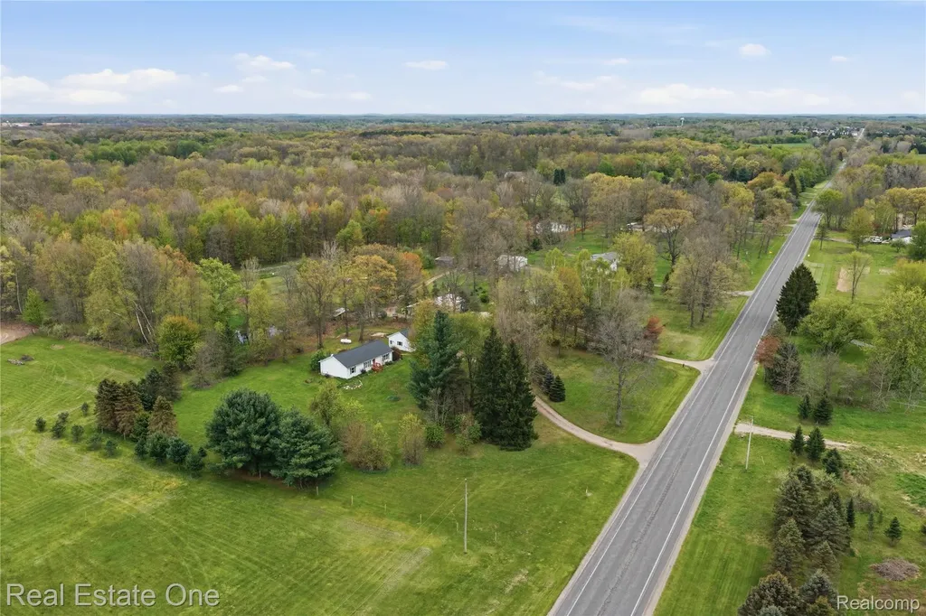 3351 N M 52 Stockbridge Township MI 49285