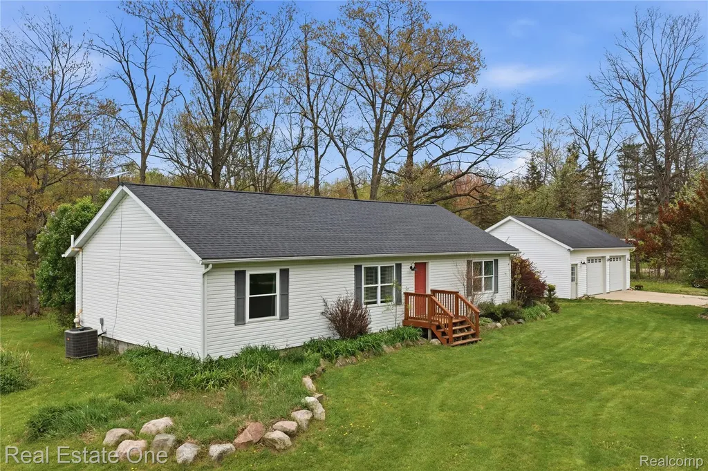3351 N M 52 Stockbridge Township MI 49285