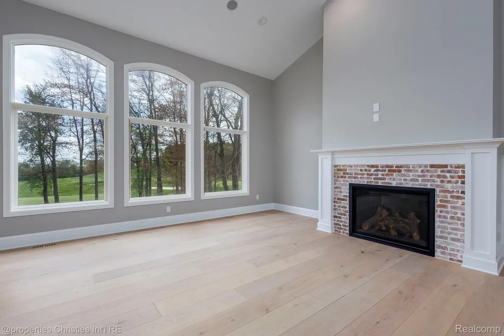 5023 Rockaway Lane Independence Charter Township MI 48348