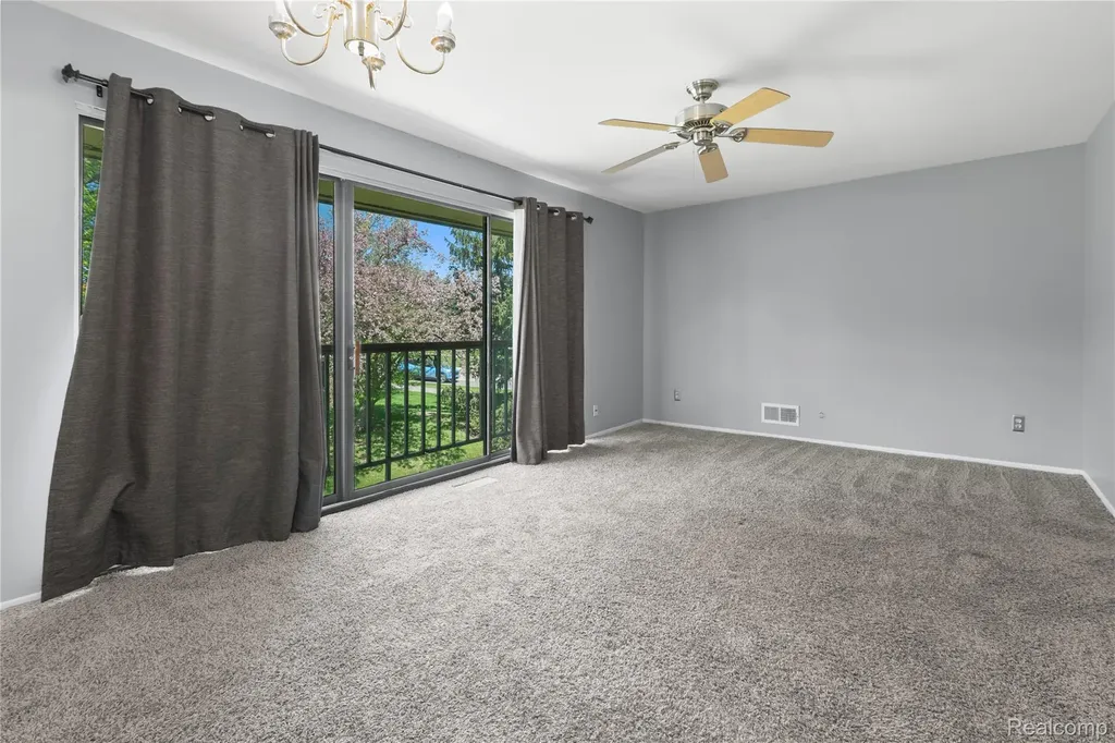 794 Oak Brook Ridge Drive Rochester Hills City MI 48307