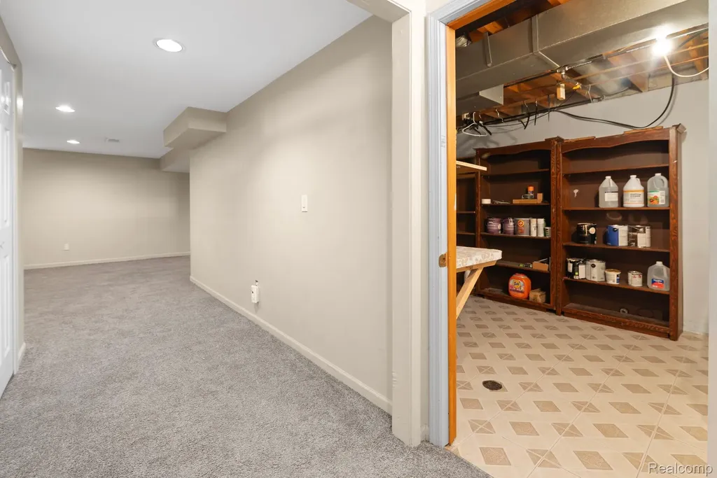 794 Oak Brook Ridge Drive Rochester Hills City MI 48307