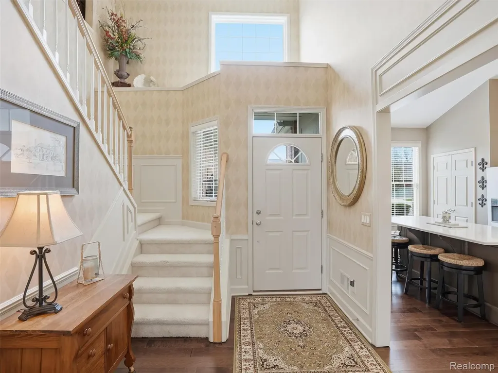 5211 Belmonte Drive Oakland Charter Township MI 48306