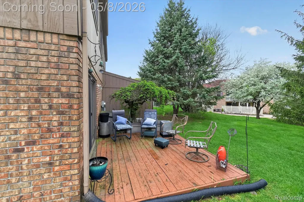 25381 Potomac Drive South Lyon City MI 48178