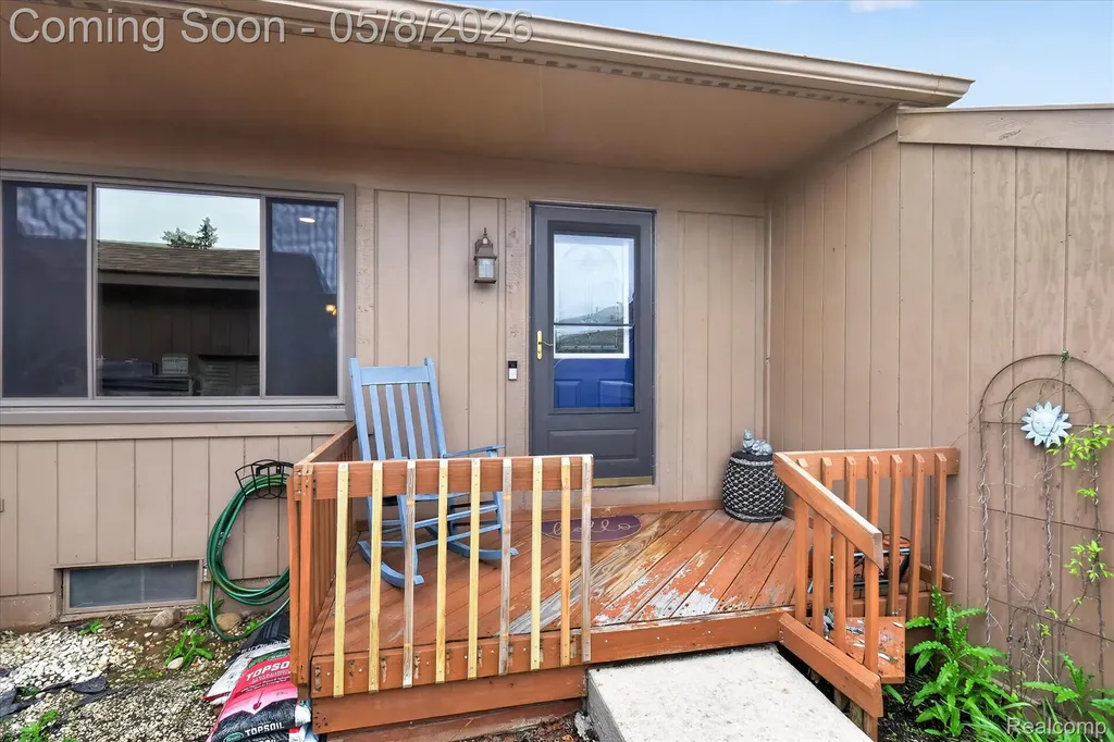 25381 Potomac Drive South Lyon City MI 48178