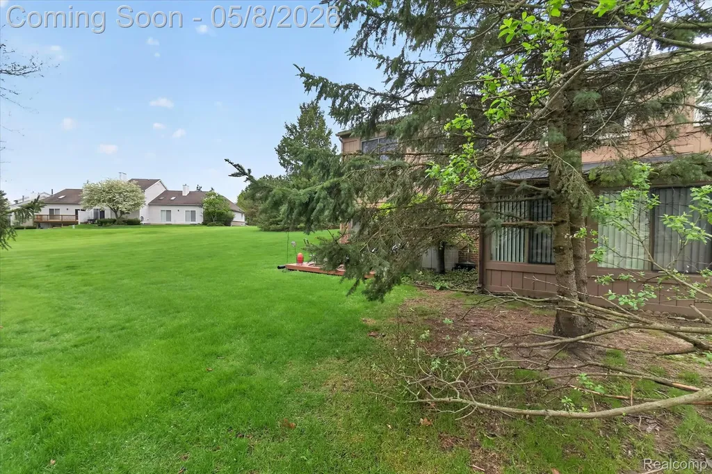 25381 Potomac Drive South Lyon City MI 48178