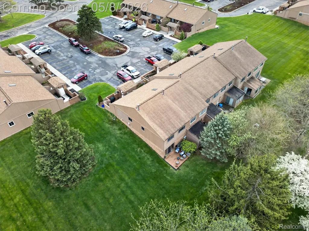 25381 Potomac Drive South Lyon City MI 48178