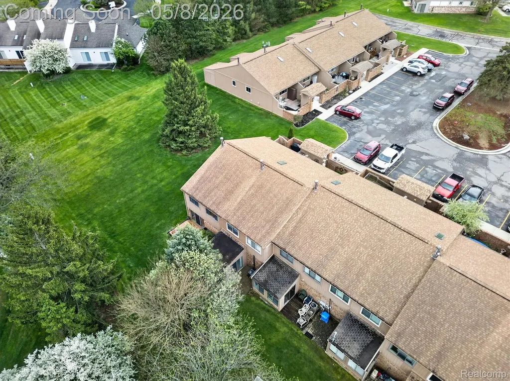 25381 Potomac Drive South Lyon City MI 48178
