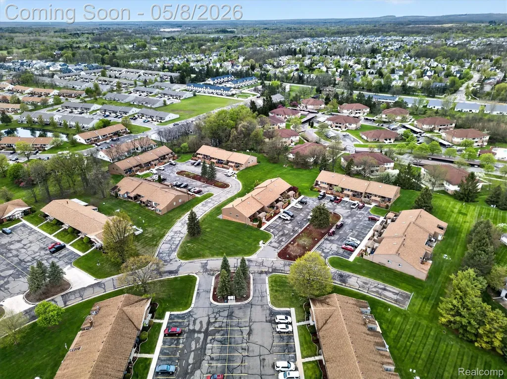 25381 Potomac Drive South Lyon City MI 48178