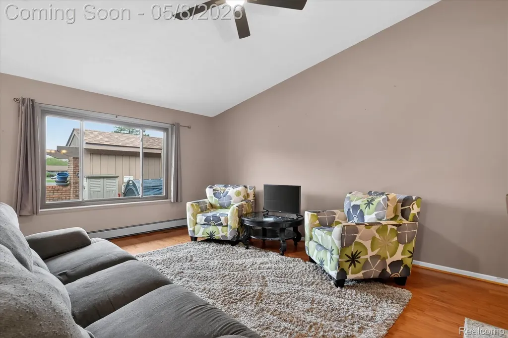25381 Potomac Drive South Lyon City MI 48178