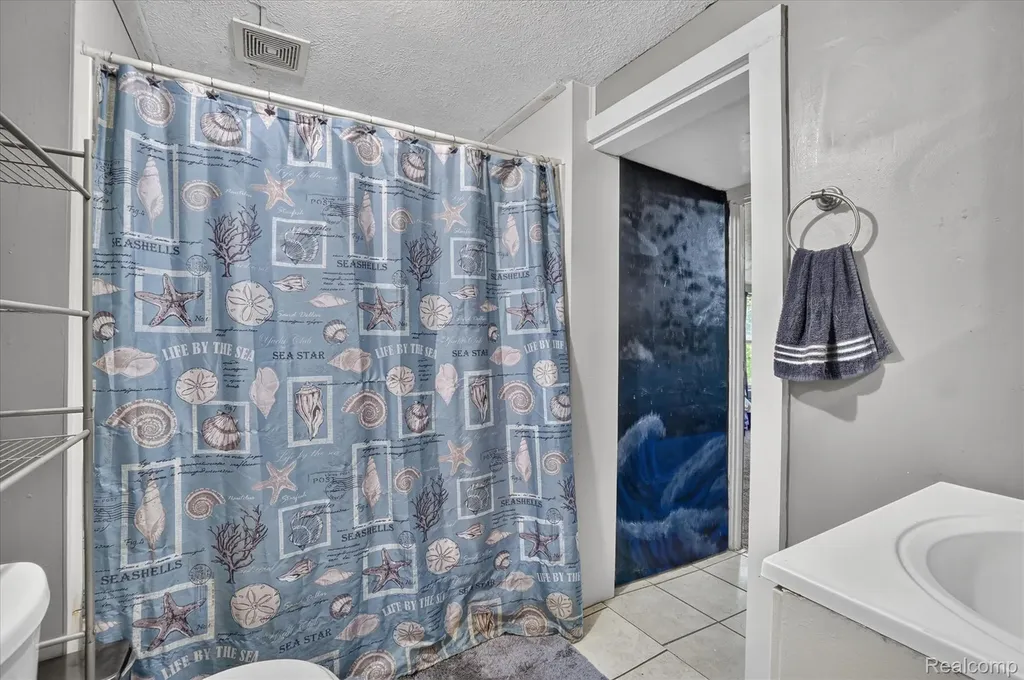535 E Hubble Street Hastings City MI 49058