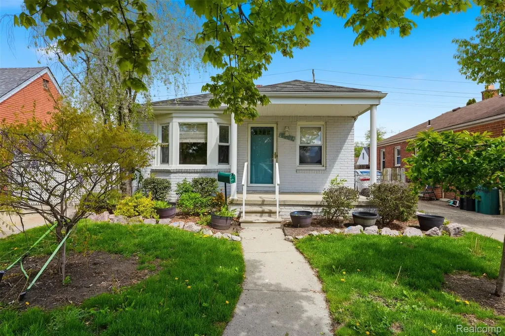1501 13th Street Wyandotte City MI 48192