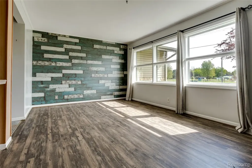 5410 Rushmore Pass Grand Blanc Charter Township MI 48439